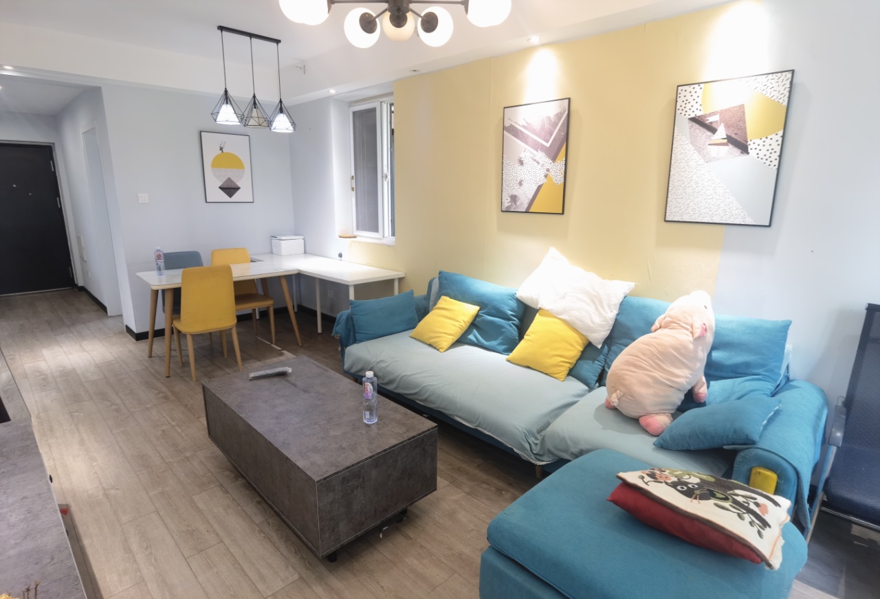 城南中凯附近新装多套电梯房两室两厅两卫户型方正 城南中凯附近新装多套电梯房两室两厅两卫户型方正