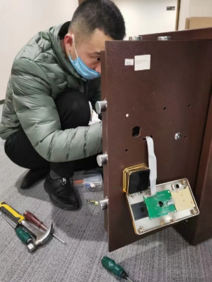 全苏州上门开锁,换锁,修锁【公安备案】 全苏州上门开锁,换锁,修锁【公安备案】