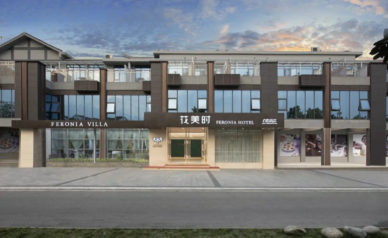 服务员3800-7000元/月包吃住服务员 服务员3800-7000元/月包吃住服务员